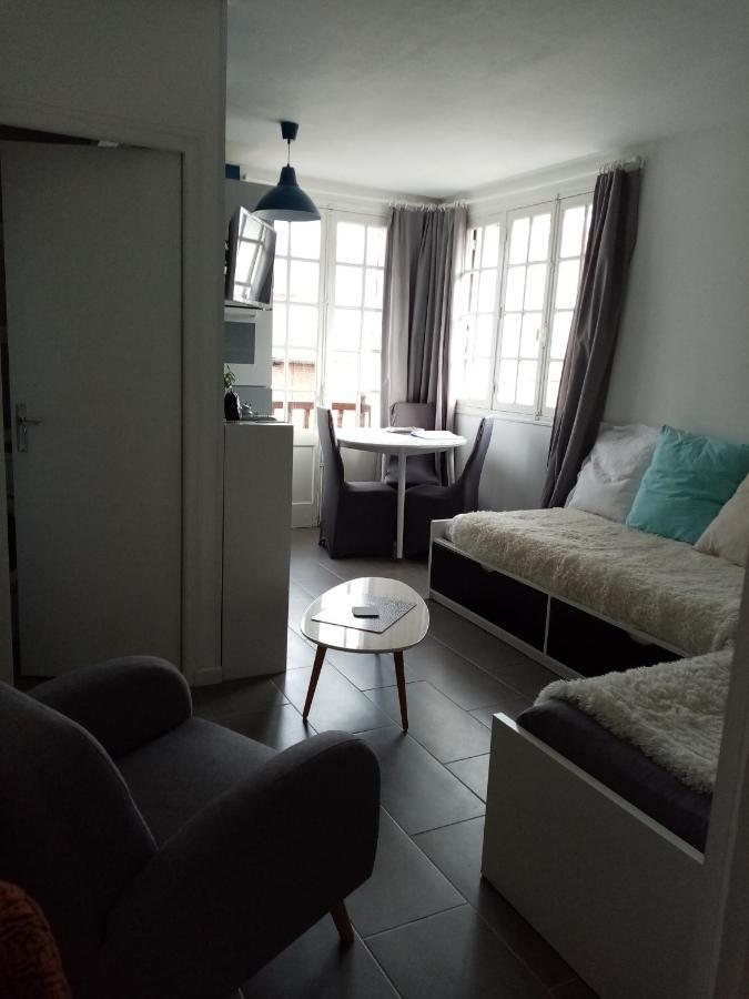 Appartement Les cigognes à Bagnoles de l'Orne Normandie Extérieur photo